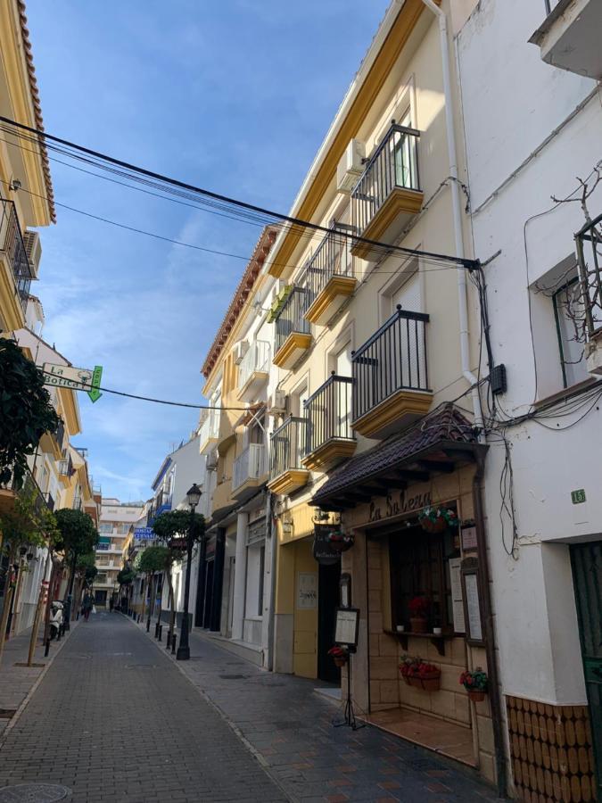 Iceberg Luxury Fuengirola Parking Gratuito Lägenhet Exteriör bild