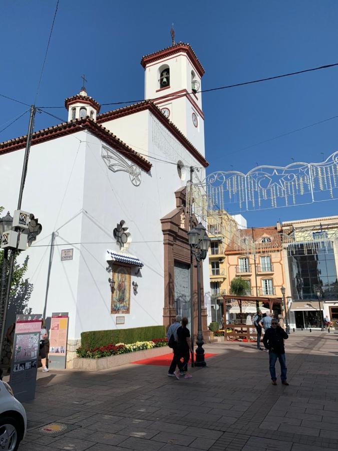Iceberg Luxury Fuengirola Parking Gratuito Lägenhet Exteriör bild