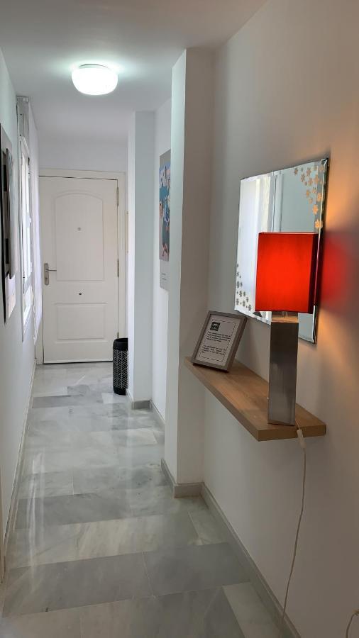 Iceberg Luxury Fuengirola Parking Gratuito Lägenhet Exteriör bild